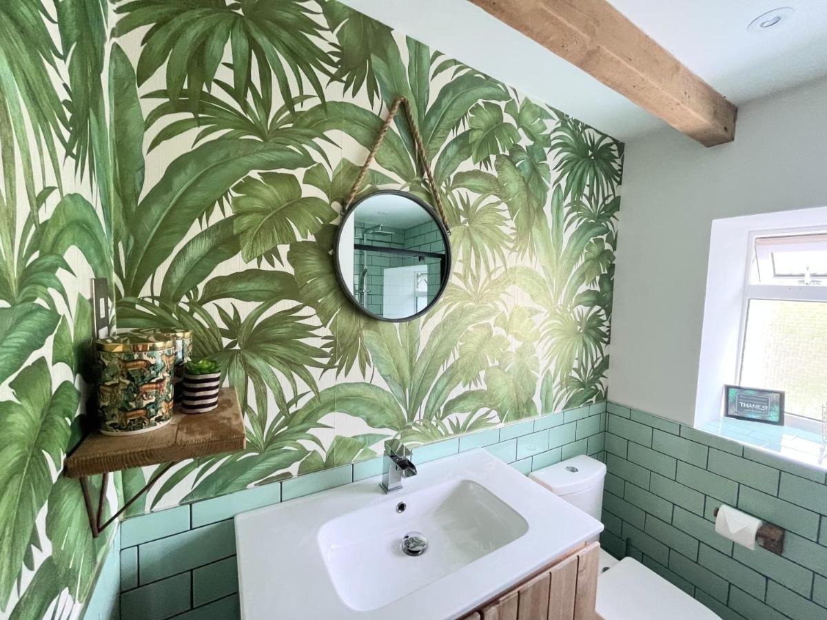 The Little Cottage By Truabode Holiday Lets & Short Lets Newquay - Parking, Wifi & Pet Friendly 布劳讷贝格 外观 照片
